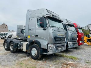 Xe đầu kéo Sitrak 440 cầu láp 4.11